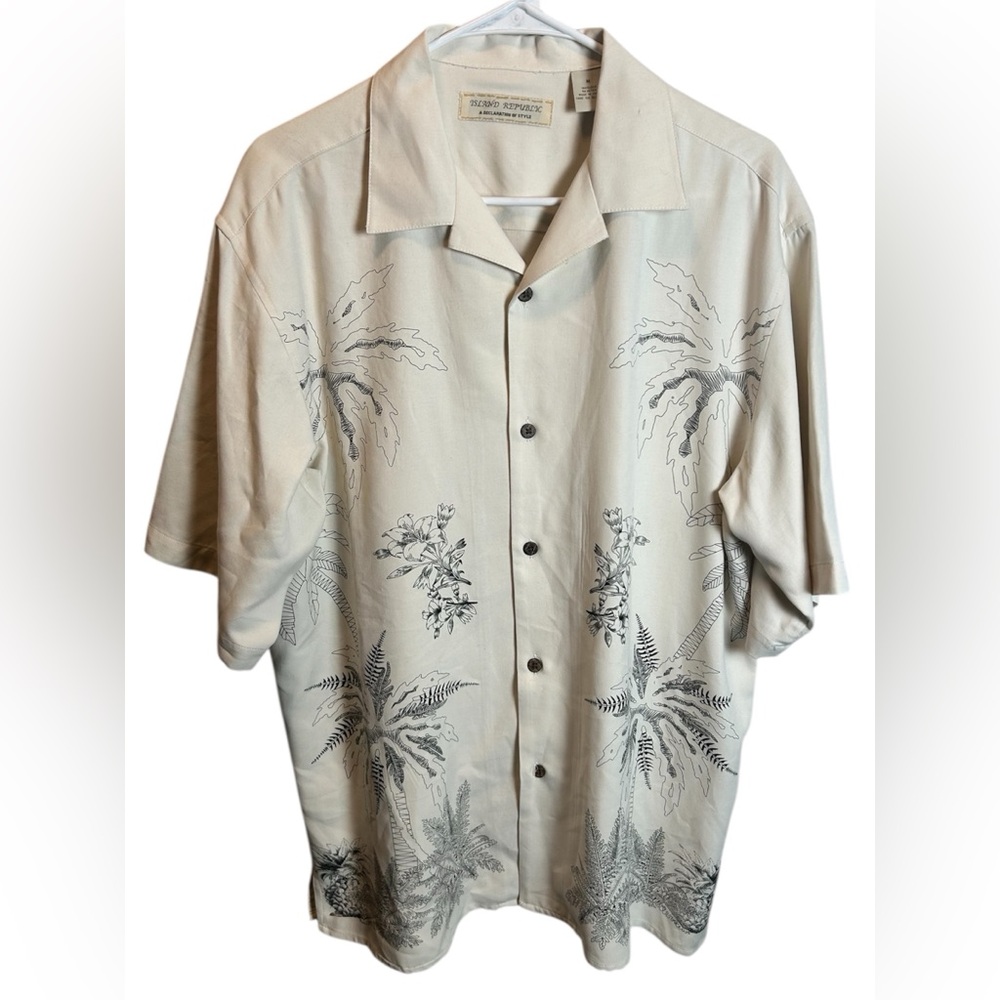 100% Silk Island Republic Men’s Coastal Vacation Short Sleeve Button Up Size M